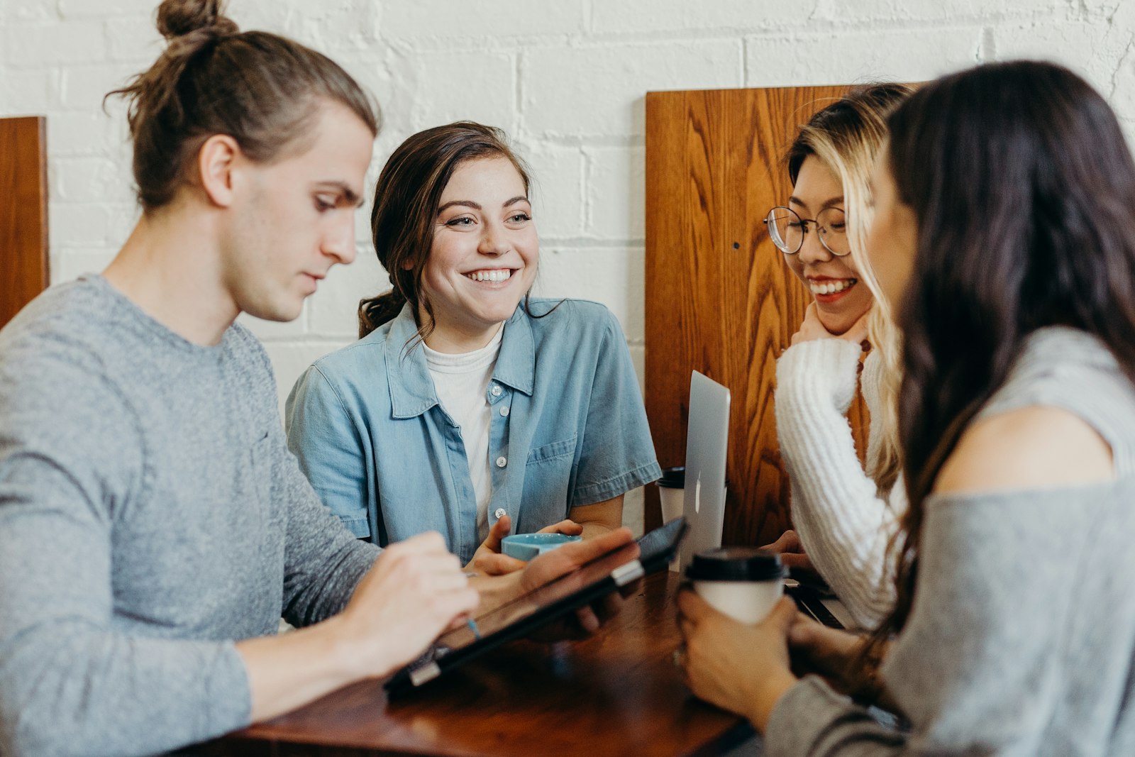 Families navigating their financial journeys with Khasnis